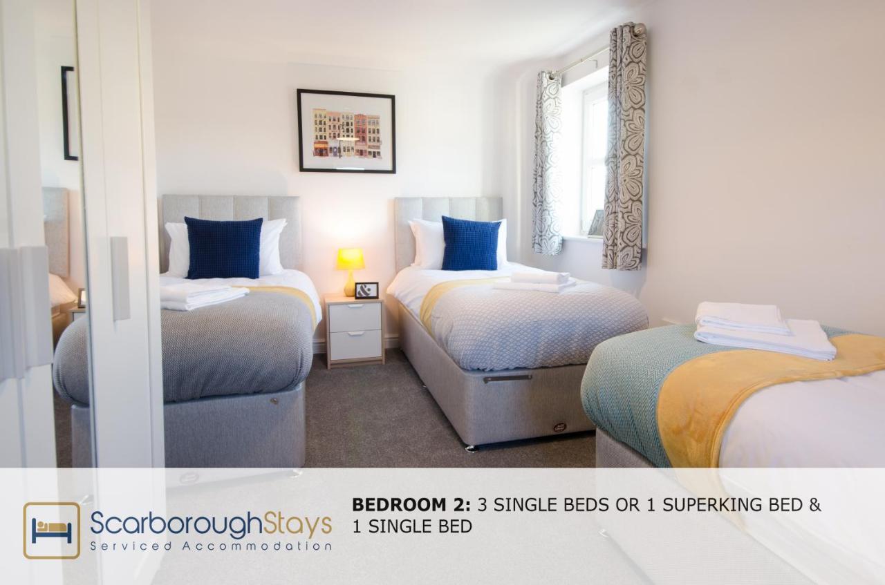 Hibernia Place, 3 Bedroom Townhouse With Patio & Seating Area - Free Parking Scarborough Kültér fotó