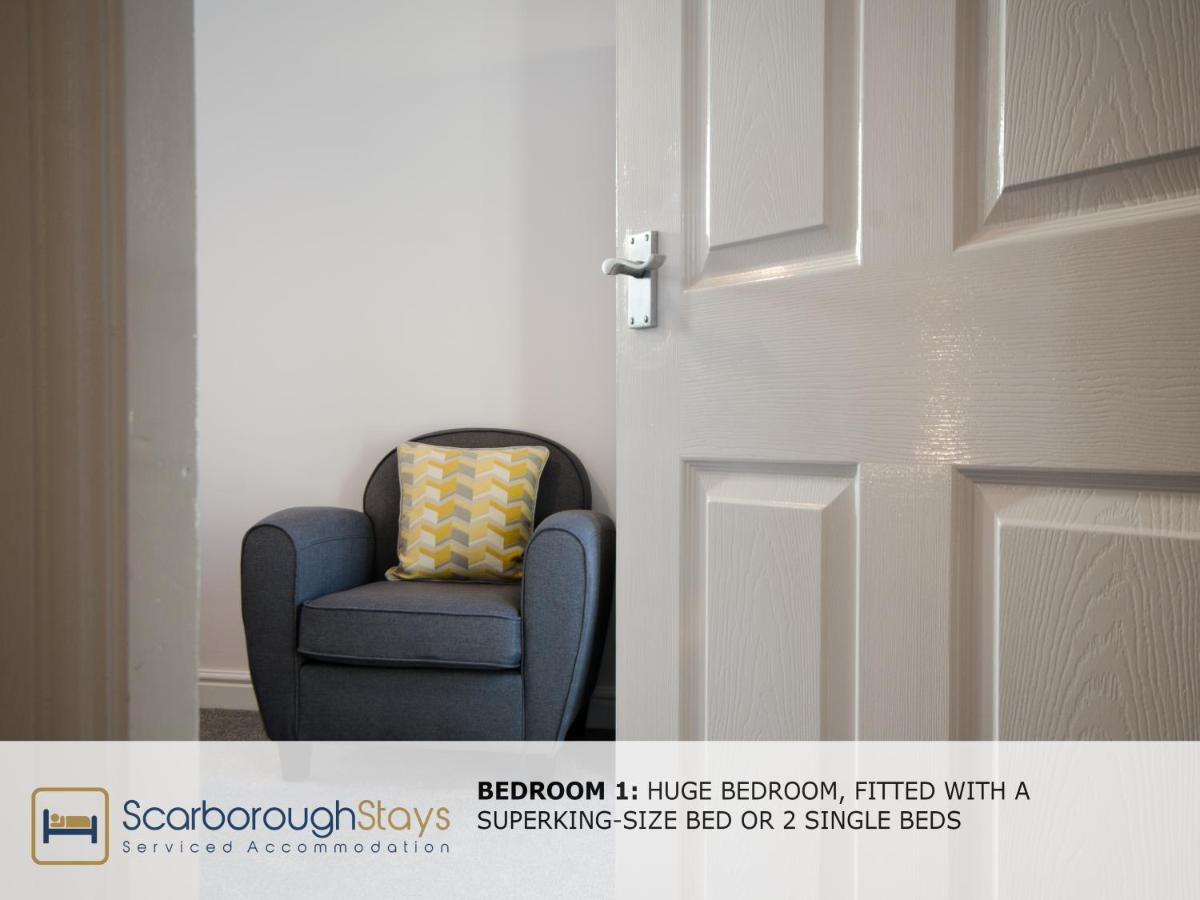 Hibernia Place, 3 Bedroom Townhouse With Patio & Seating Area - Free Parking Scarborough Kültér fotó