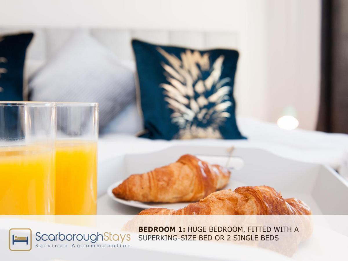 Hibernia Place, 3 Bedroom Townhouse With Patio & Seating Area - Free Parking Scarborough Kültér fotó